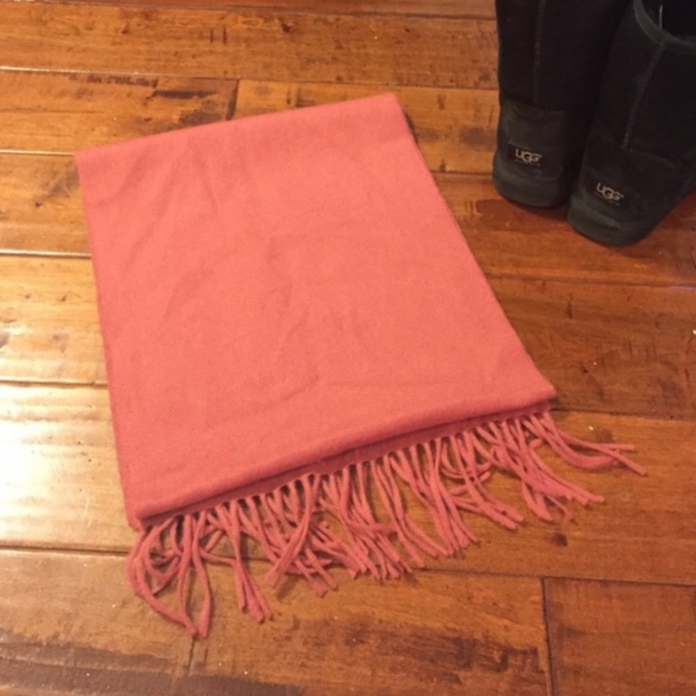 100% Cashmere Scarf